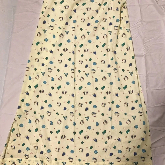 Hello Kitty Crib Bedding Sheet Balloons Music Notes Baby Toddler Sheet - Picture 2 of 16